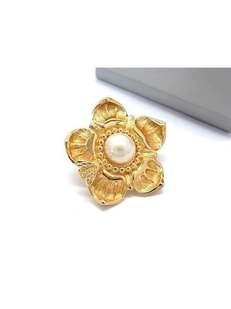 Dior Brooch Pin Gold Metal Faux Pearl Vintage Flower